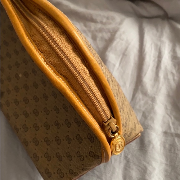 Vintage Gucci make up bag - Picture 6 of 7